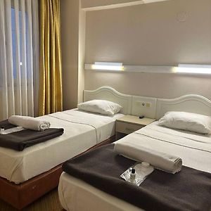 Economy Kamer met Twee Aparte Bedden